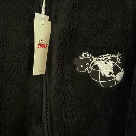 Jeff staple/hello Kitty collaboration. Sherpa fleece jacket embroidered. - Picture 2 of 10